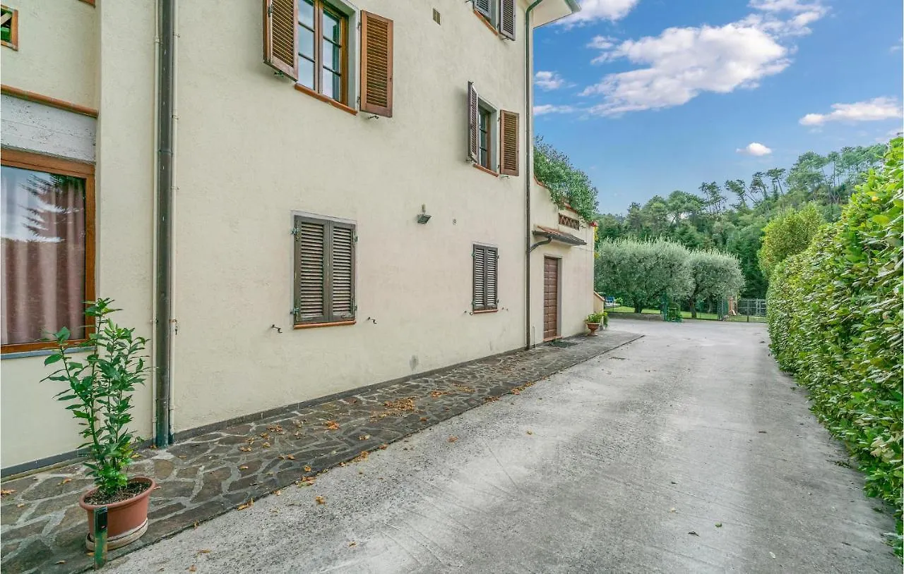 Awesome Home In Camaiore With Wifi