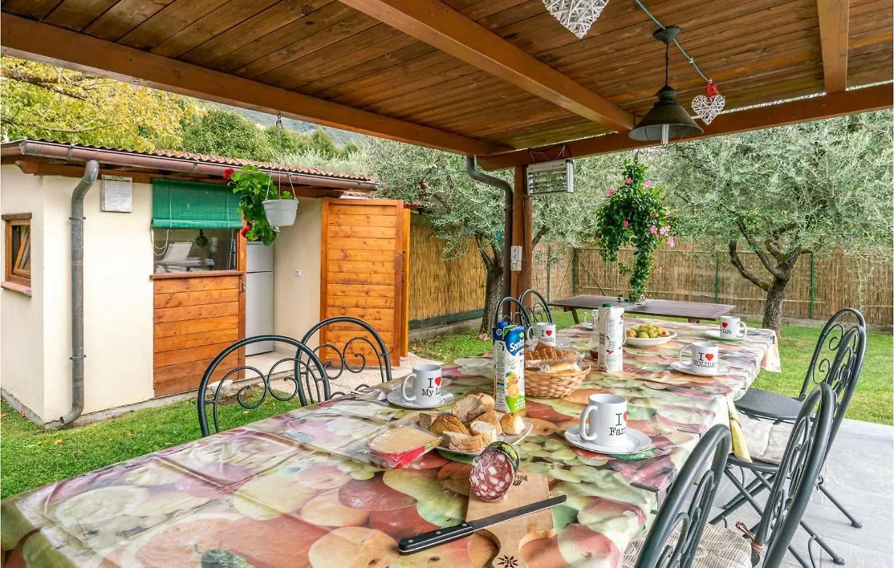 Vakantiehuis Awesome Home In Camaiore With Wifi