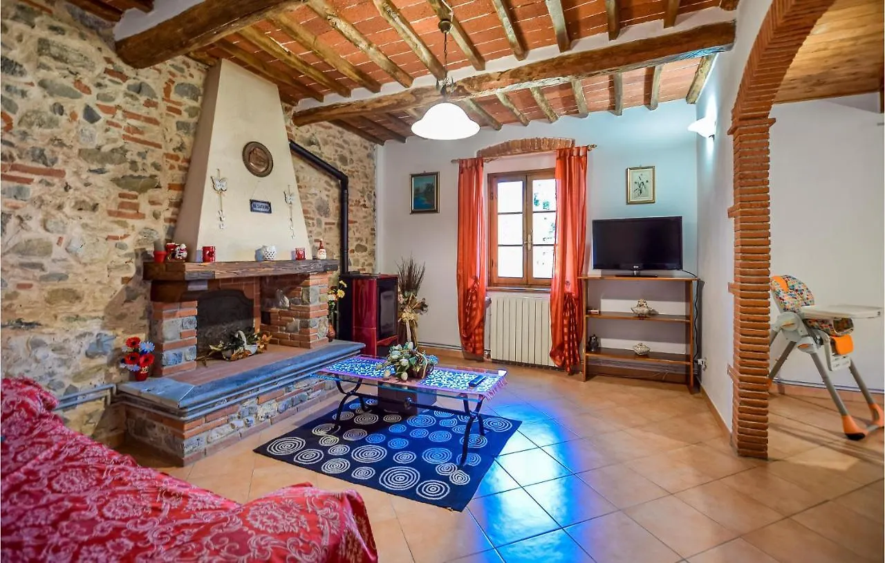 Awesome Home In Camaiore With Wifi Vakantiehuis